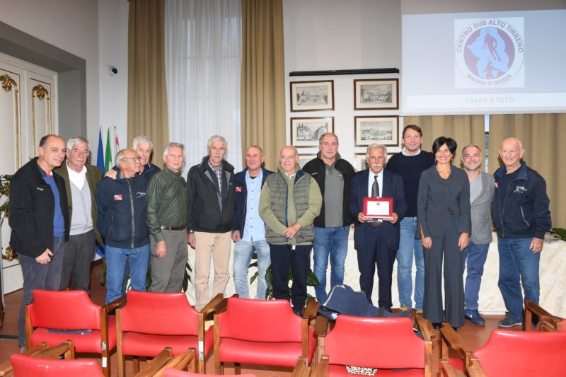 consegnatargadellaregionetoscana.jpg